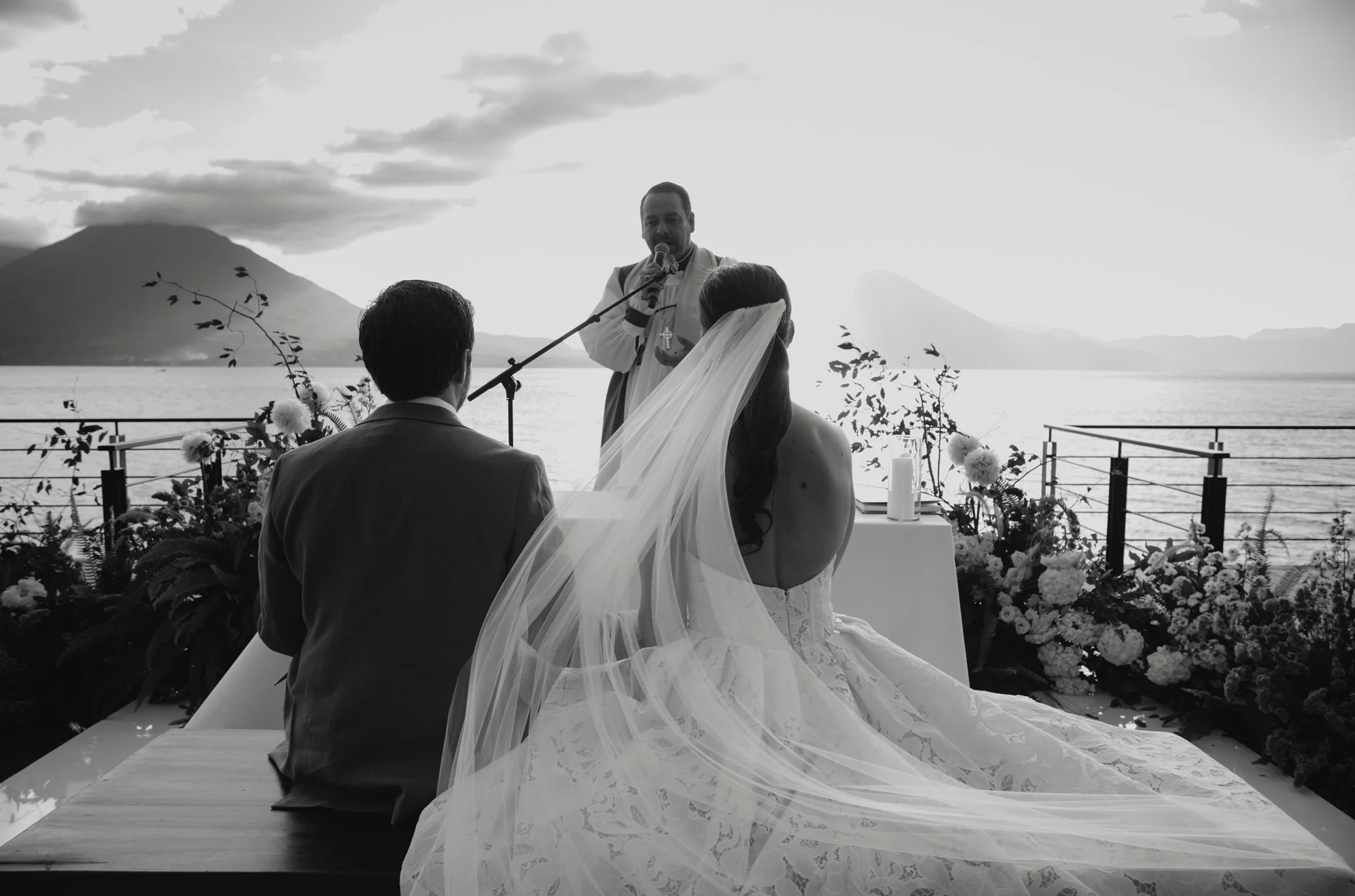 lake atitlan wedding guide: religious ceremony