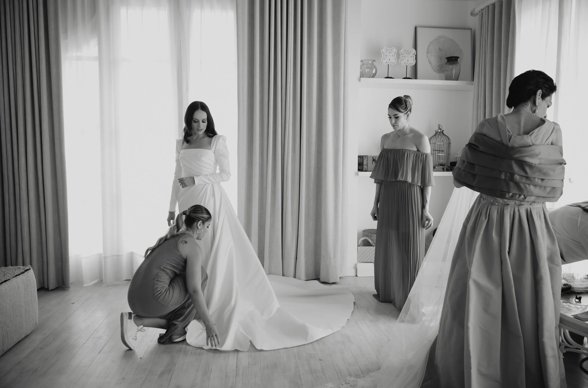 2.2.2.brideprep_adriana&pierce_jtn_94.jpg