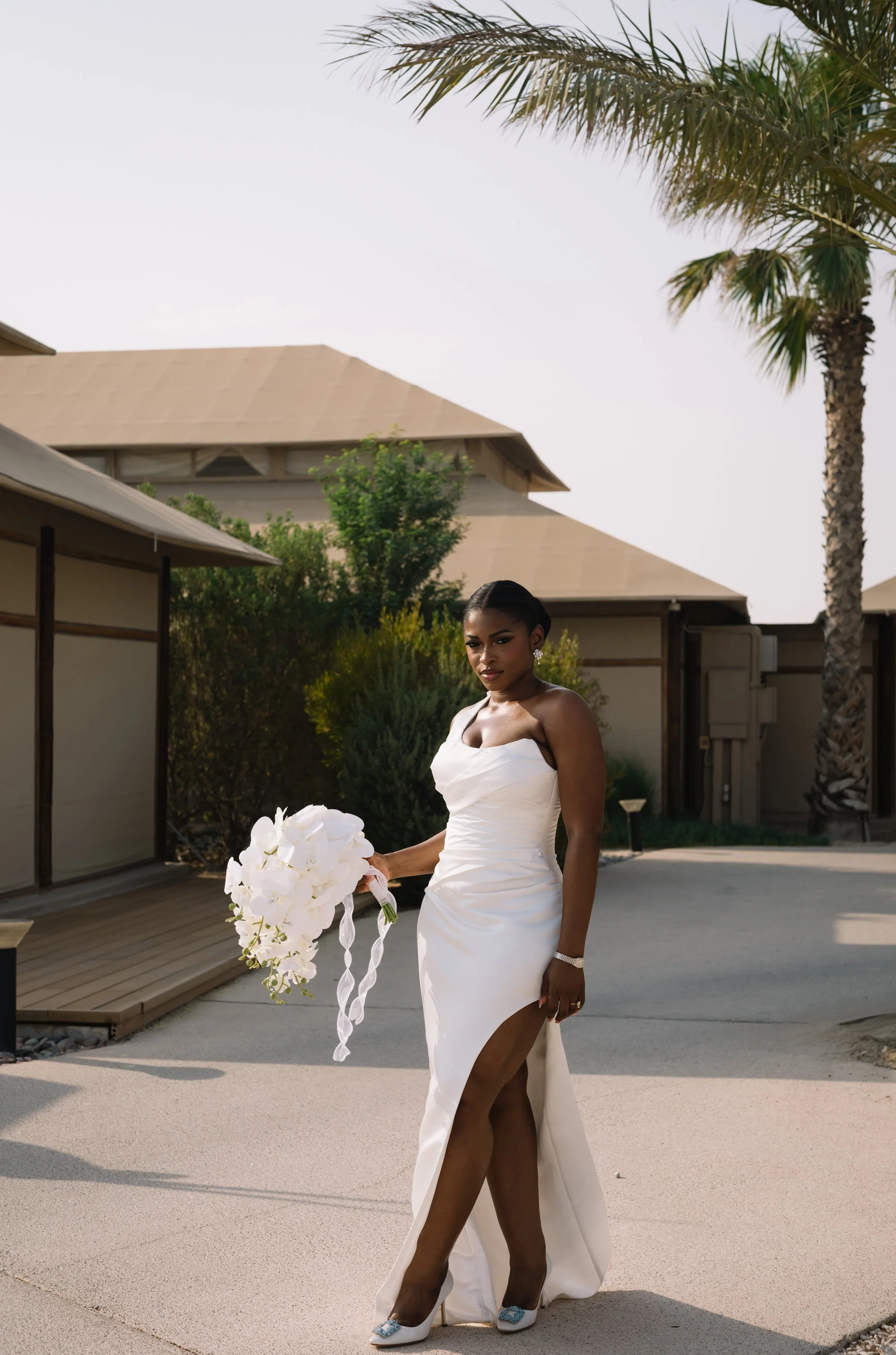 Editorial bride portrait in the Qatar desert
