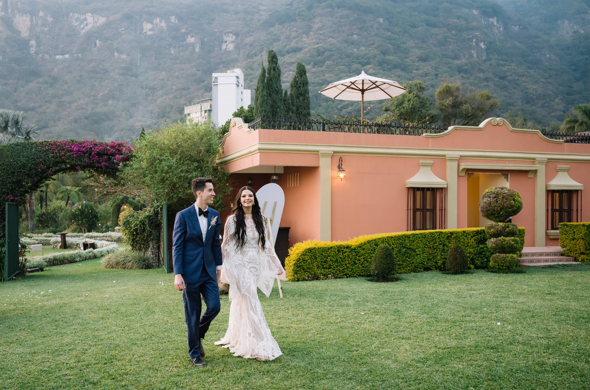 lake atitlan wedding guide: bohemian wedding dress