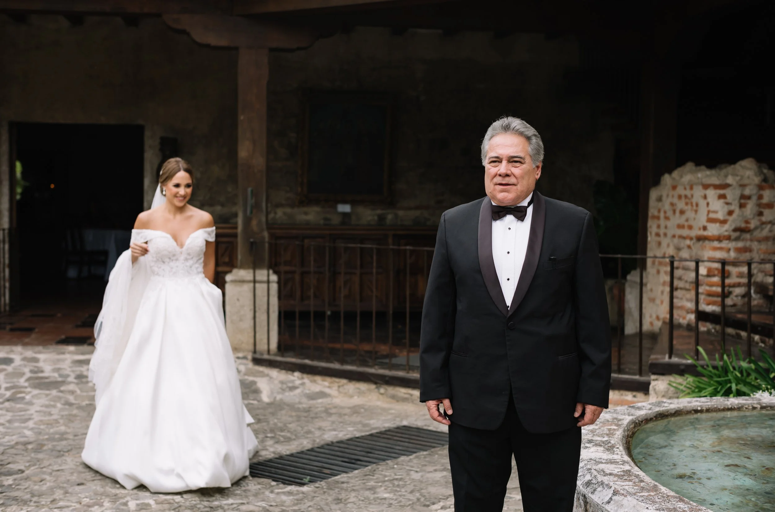 Father daughter first look Casa Santo Domingo