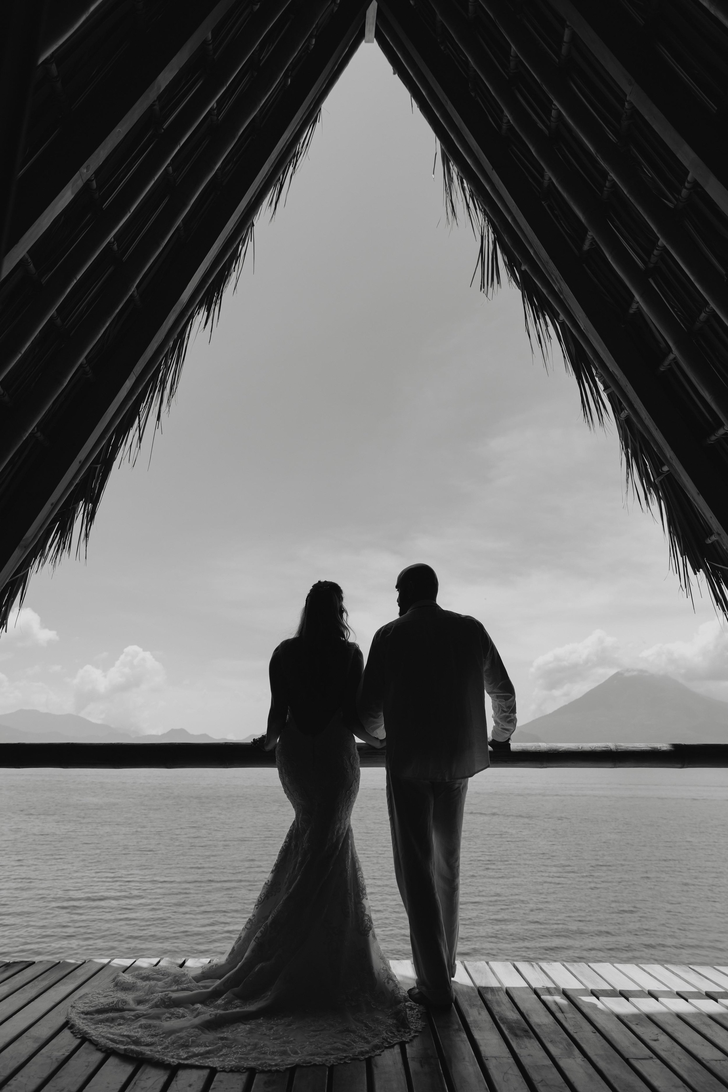 lake atitlan wedding guide: la fortuna hotel wedding