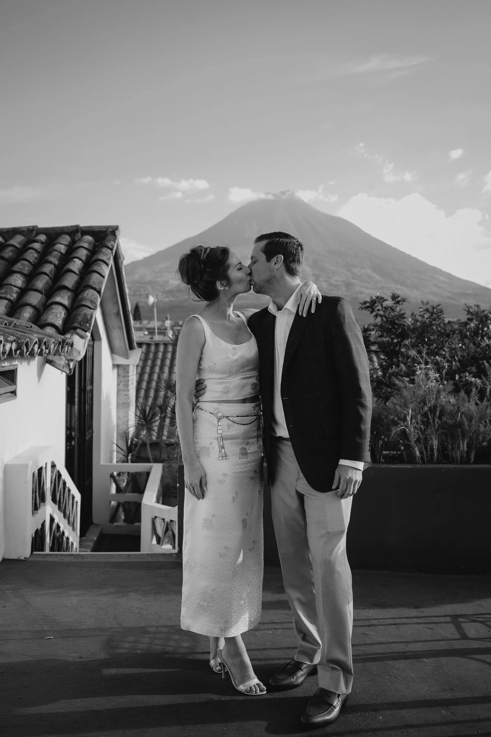 Wedding portraits Casa Troccoli Antigua Guatemala