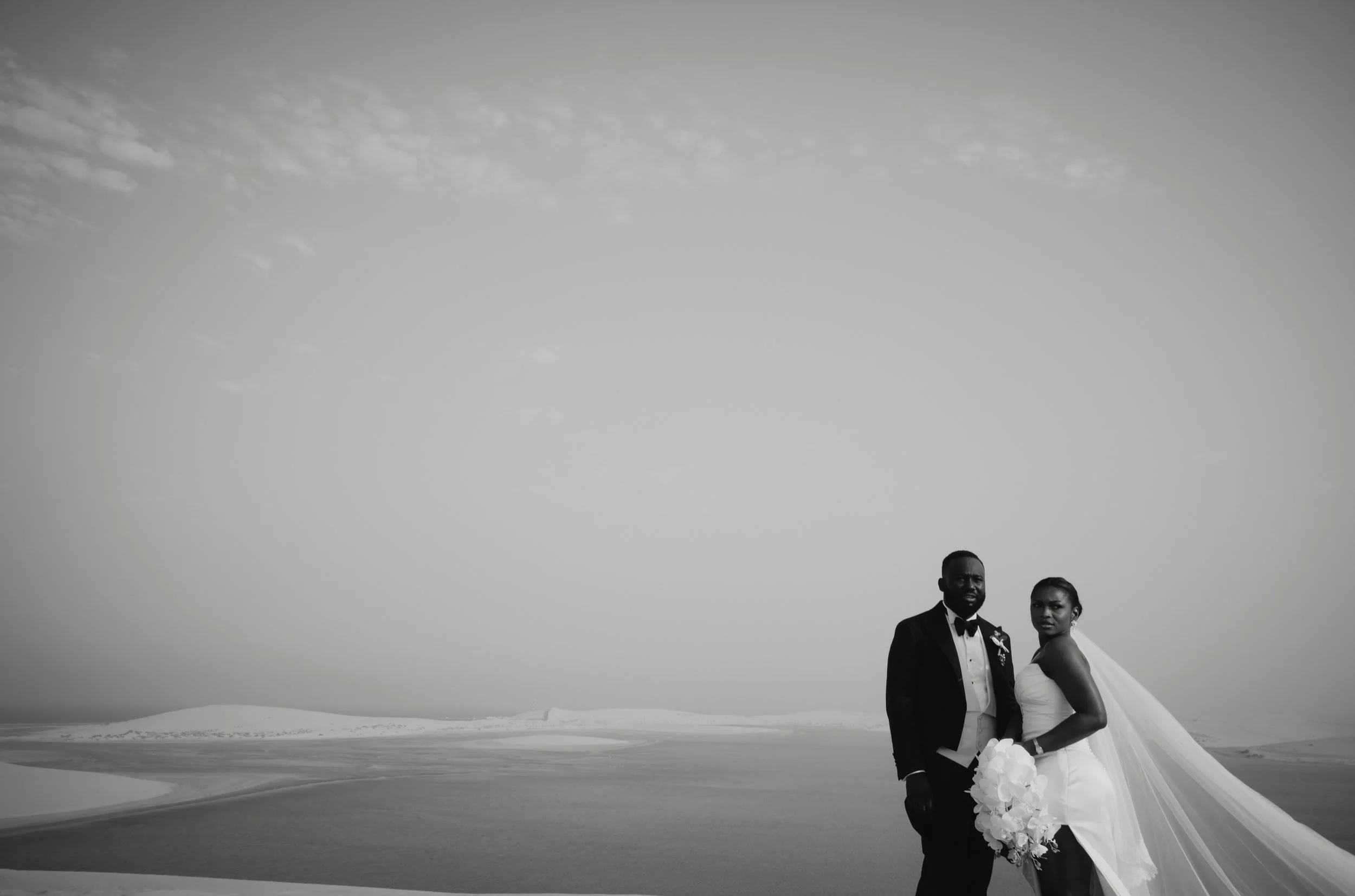 Desert elopement couples wedding portrait inspiration