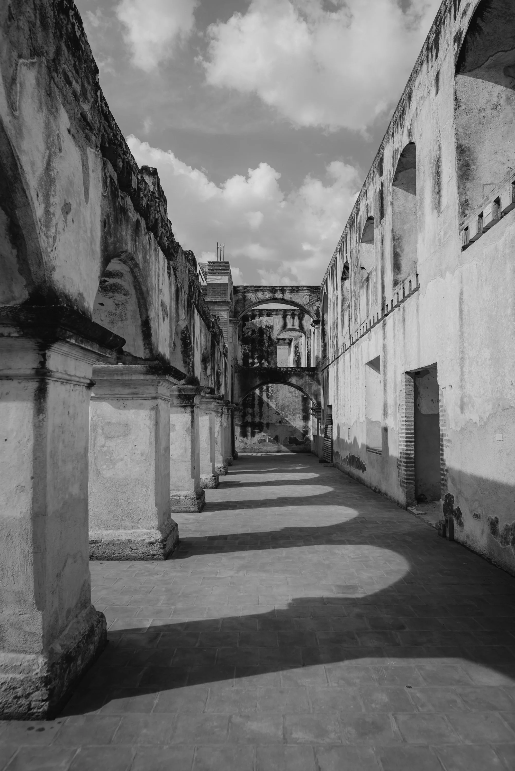 Santa Clara Ruins Antigua Guatemala wedding photography