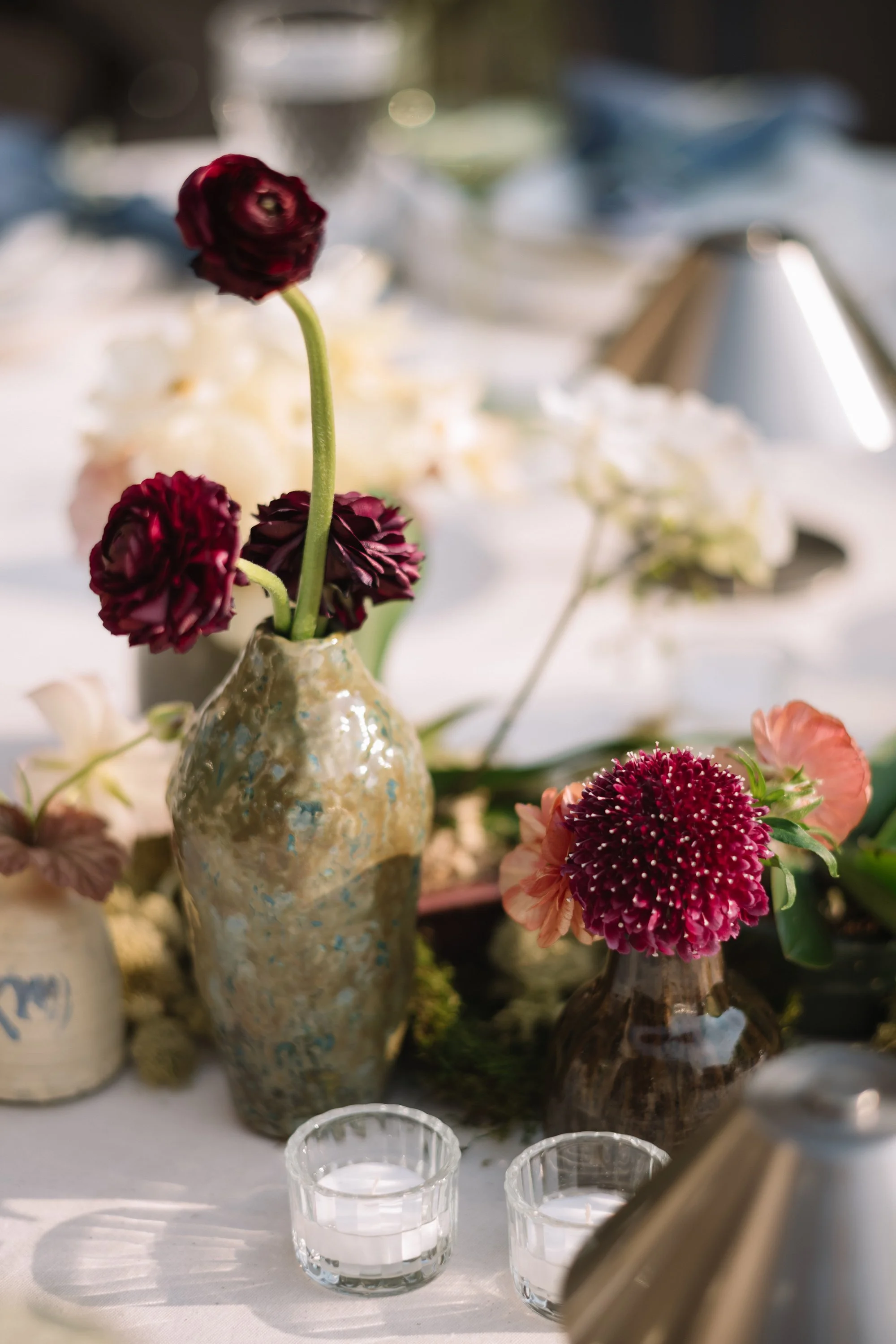 Garden rose wedding flowers by La Florentina