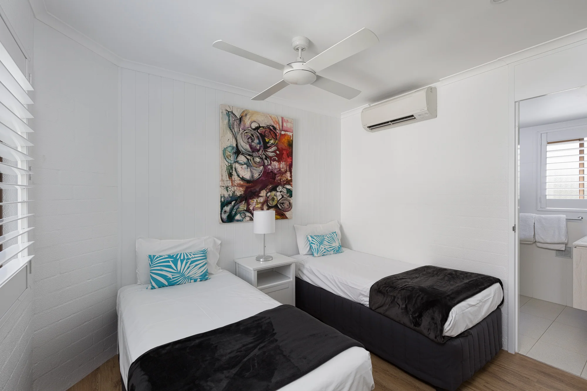 61_52_hastings_st_noosa_heads_WEB_8.jpg