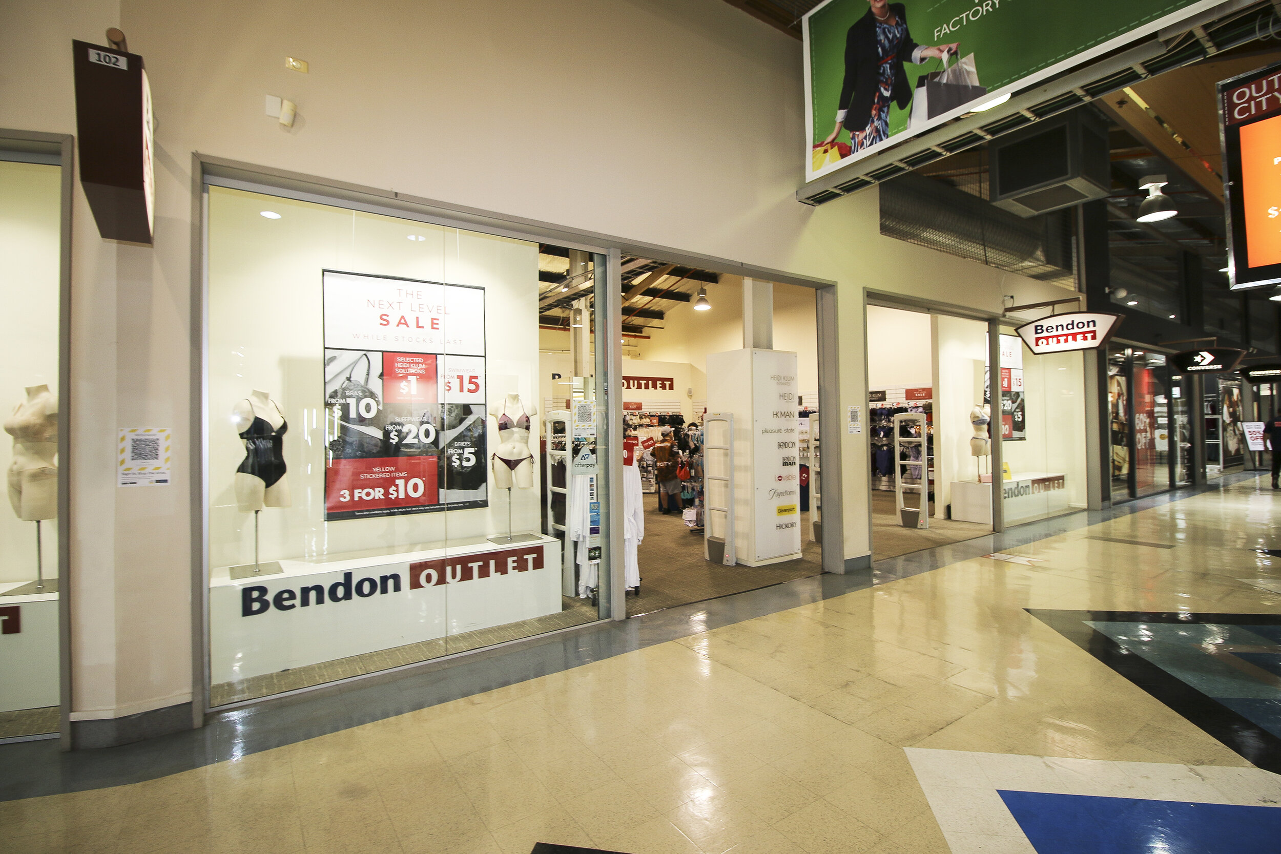Retail | Outlet City Wellington 