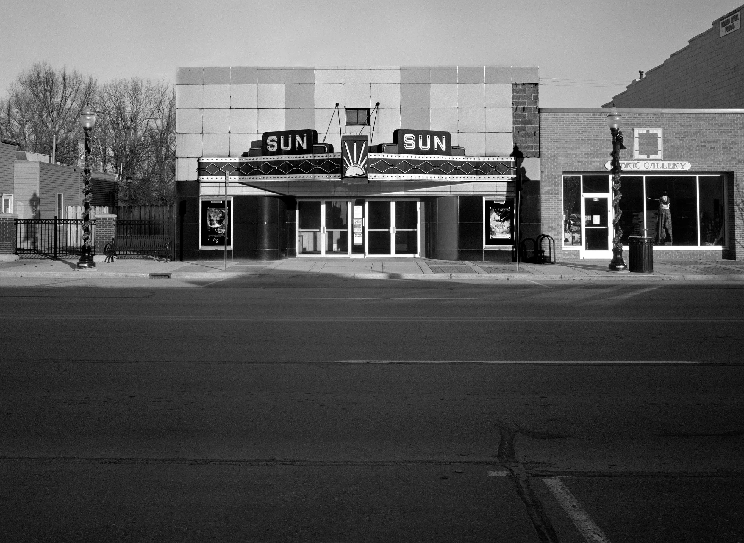 sun theter-horizontal.JPG