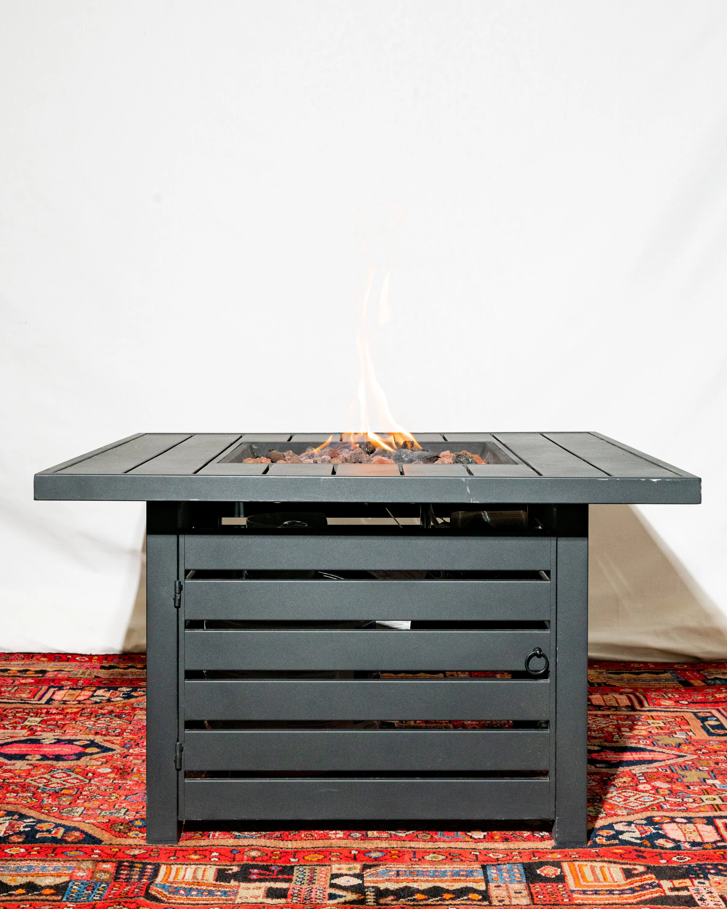 GAS FIRE PIT (OK FOR USE IN SUMMER)