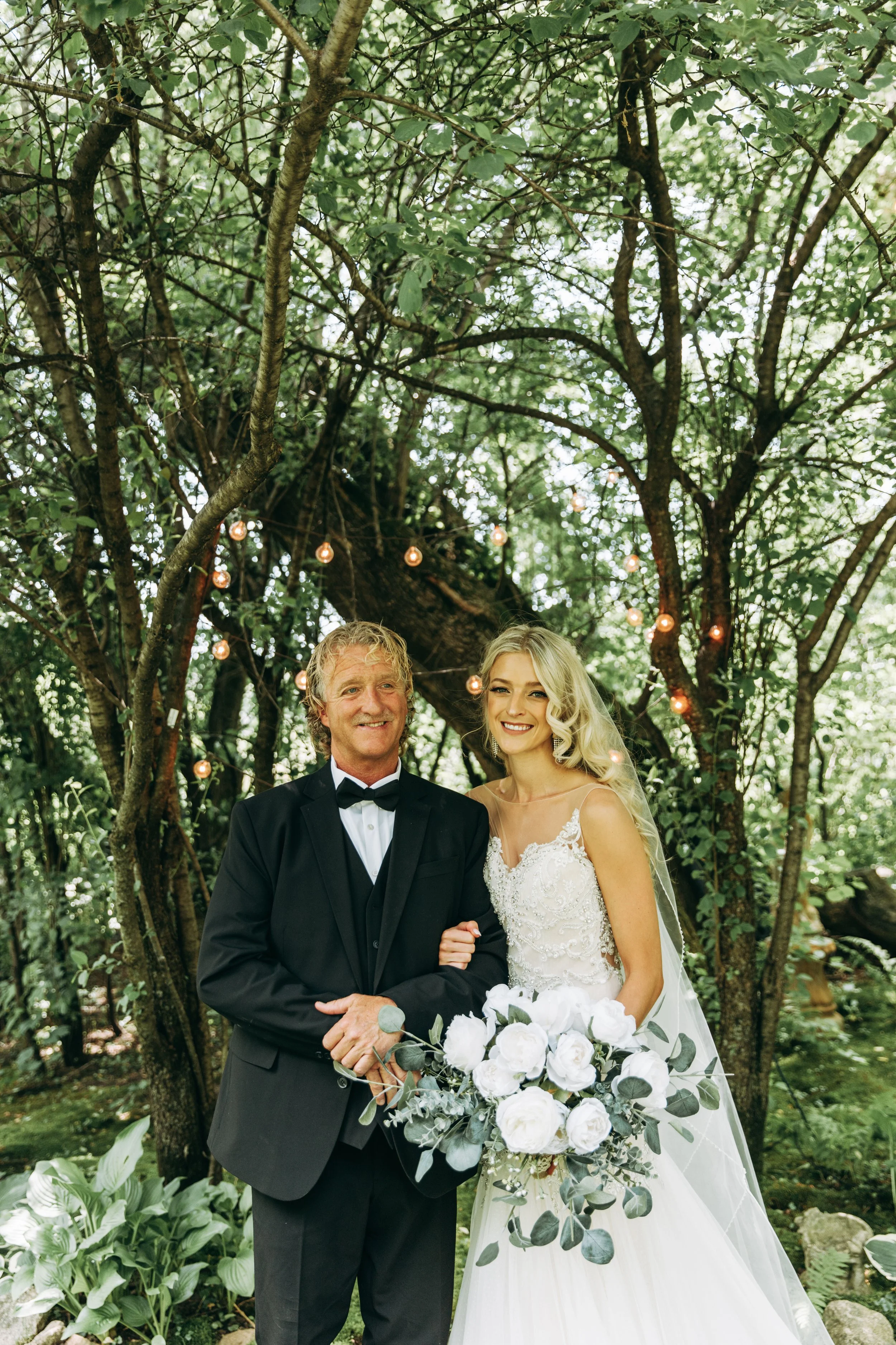 brooke and eric - web-180.jpg