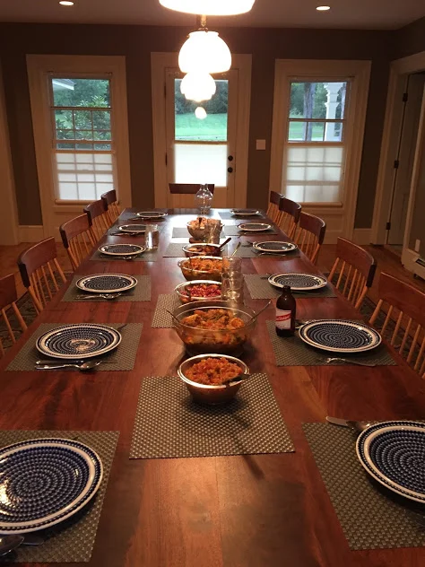 dinner table2.jpg