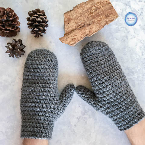 This fast and free crochet mitten pattern is perfect for any men in your life! This beginner-friendly pattern works up quickly using a bulky acrylic yarn, and it is also easily adjustable in size. The Basic Bulky Men's Mittens pattern is the new free crochet pattern on my blog and a great last minute stocking stuffer!