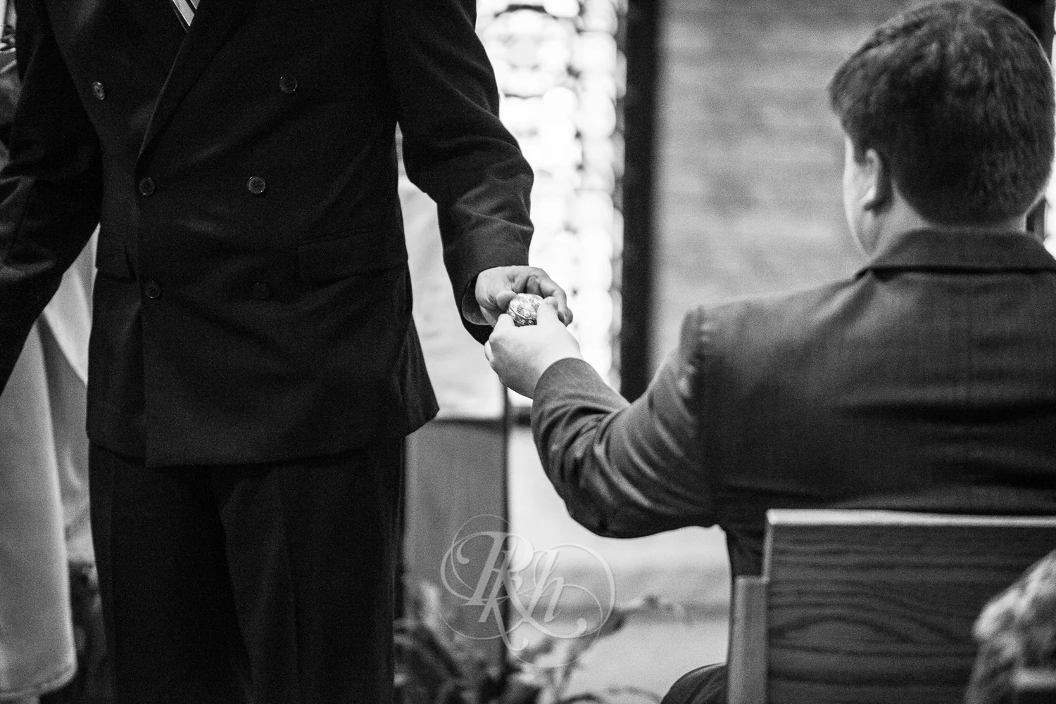 Lakeville Wedding Photography - Bertie & Maurico - RKH Images-3