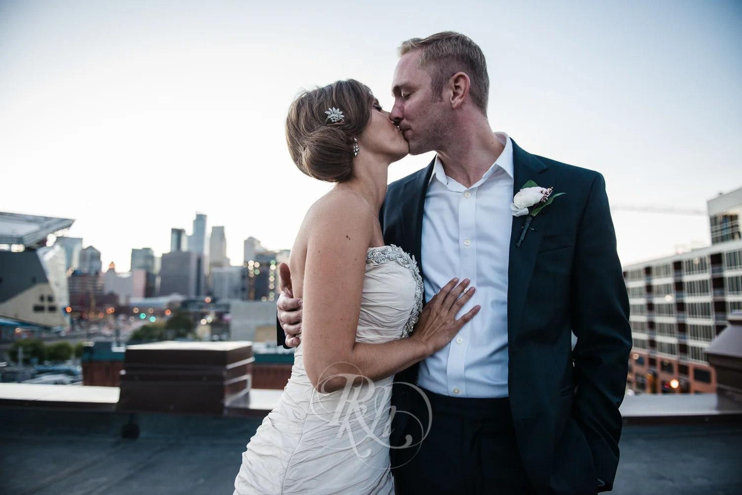 Minneapolis Wedding Photography - Becca & Justin - RKH Images-36