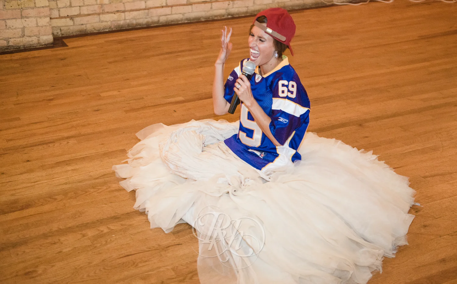 Minneapolis Wedding Photography - Becca & Justin - RKH Images-42