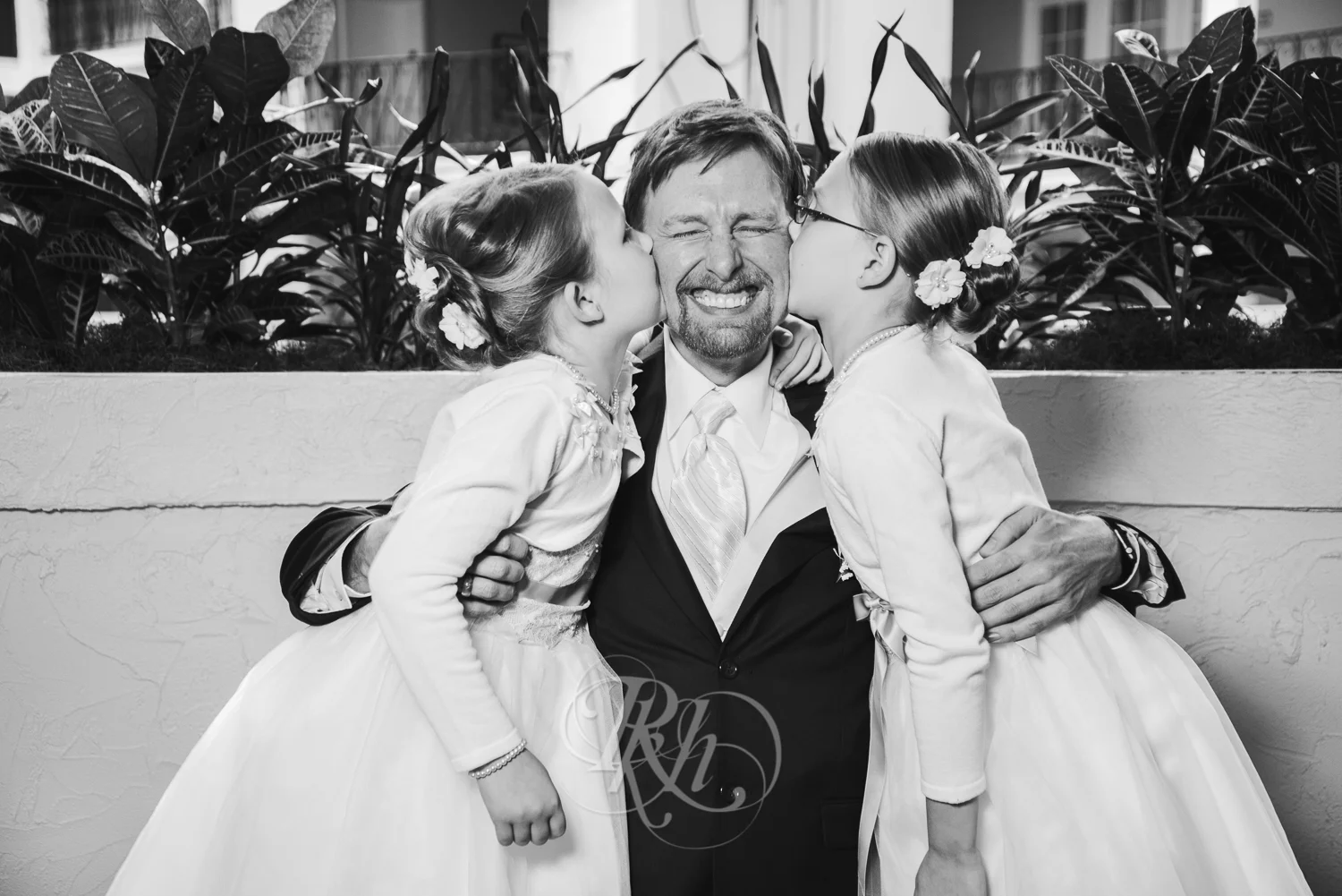 Minnesota Wedding Photography - Ashley & Justin - RKH Images-26