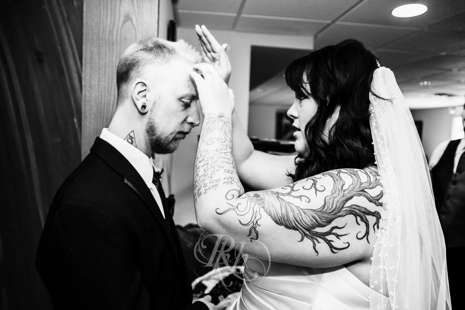 Rochester Wedding Photography - Jessica & Doug - RKH Images-9