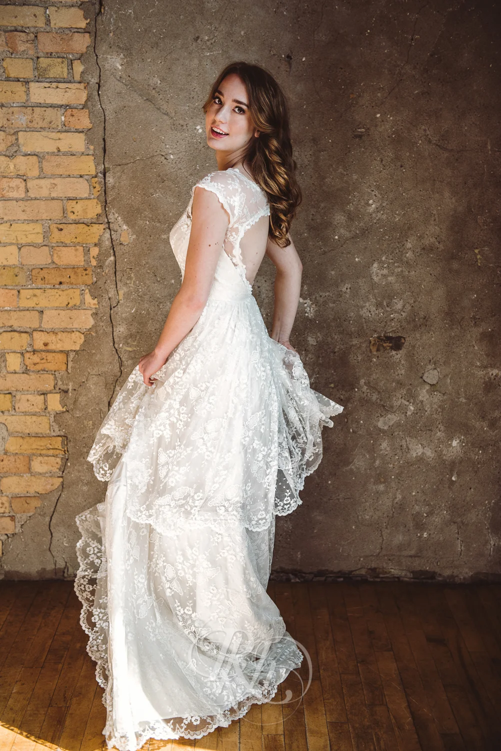 Minneapolis Wedding Shoot - RKH Images - Minnesota Wedding Photographer - Samples-31