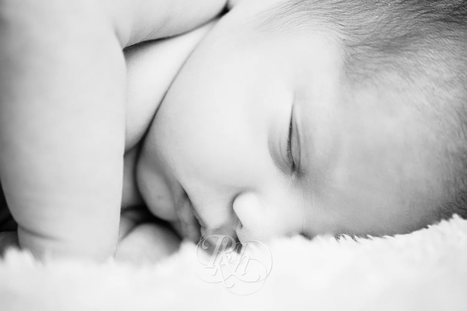 Salem - RKH Images - Minneapolis Baby Photographer-4
