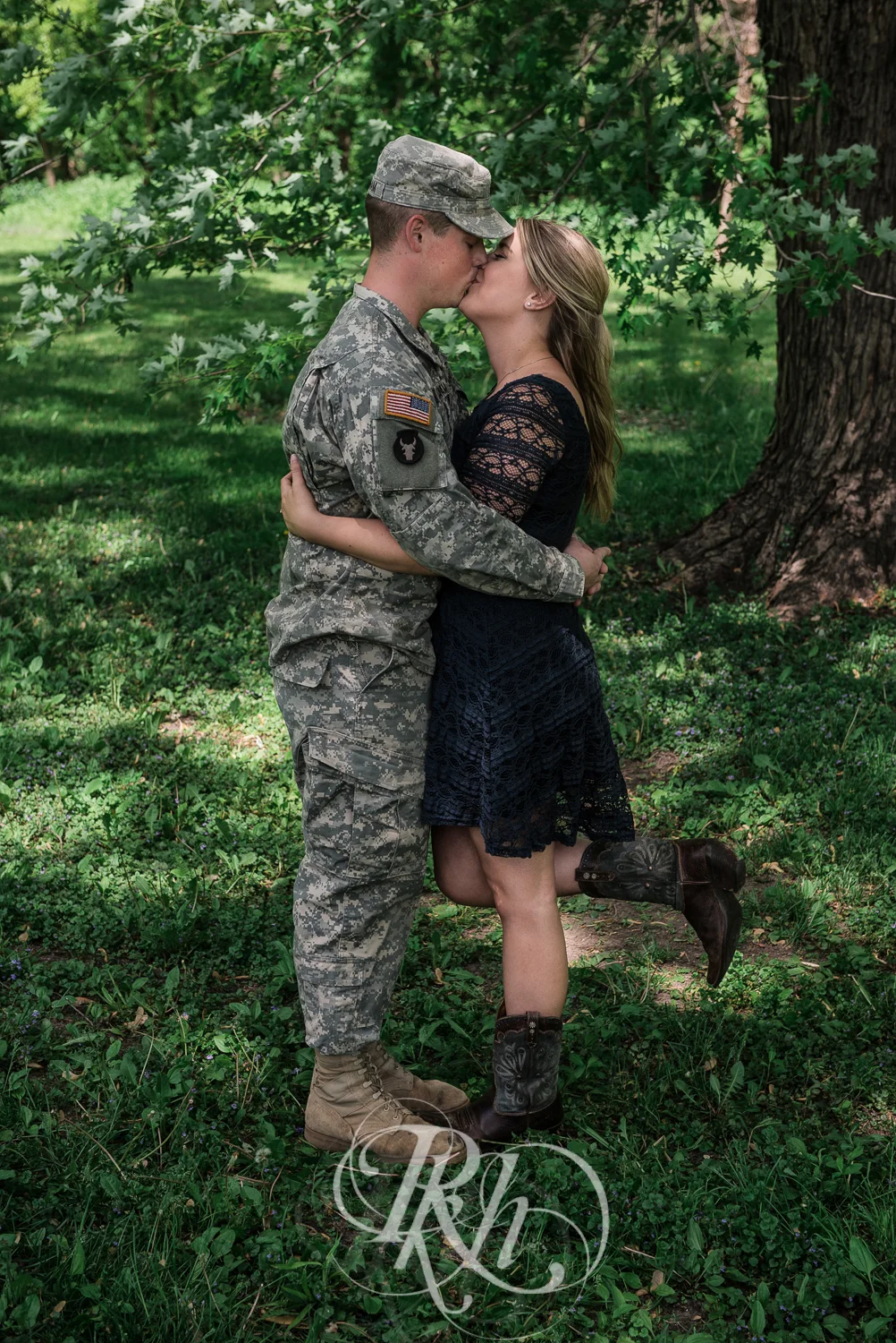 Abby & Sean - Minnesota Engagement Photographer - RKH Images - -10.jpg