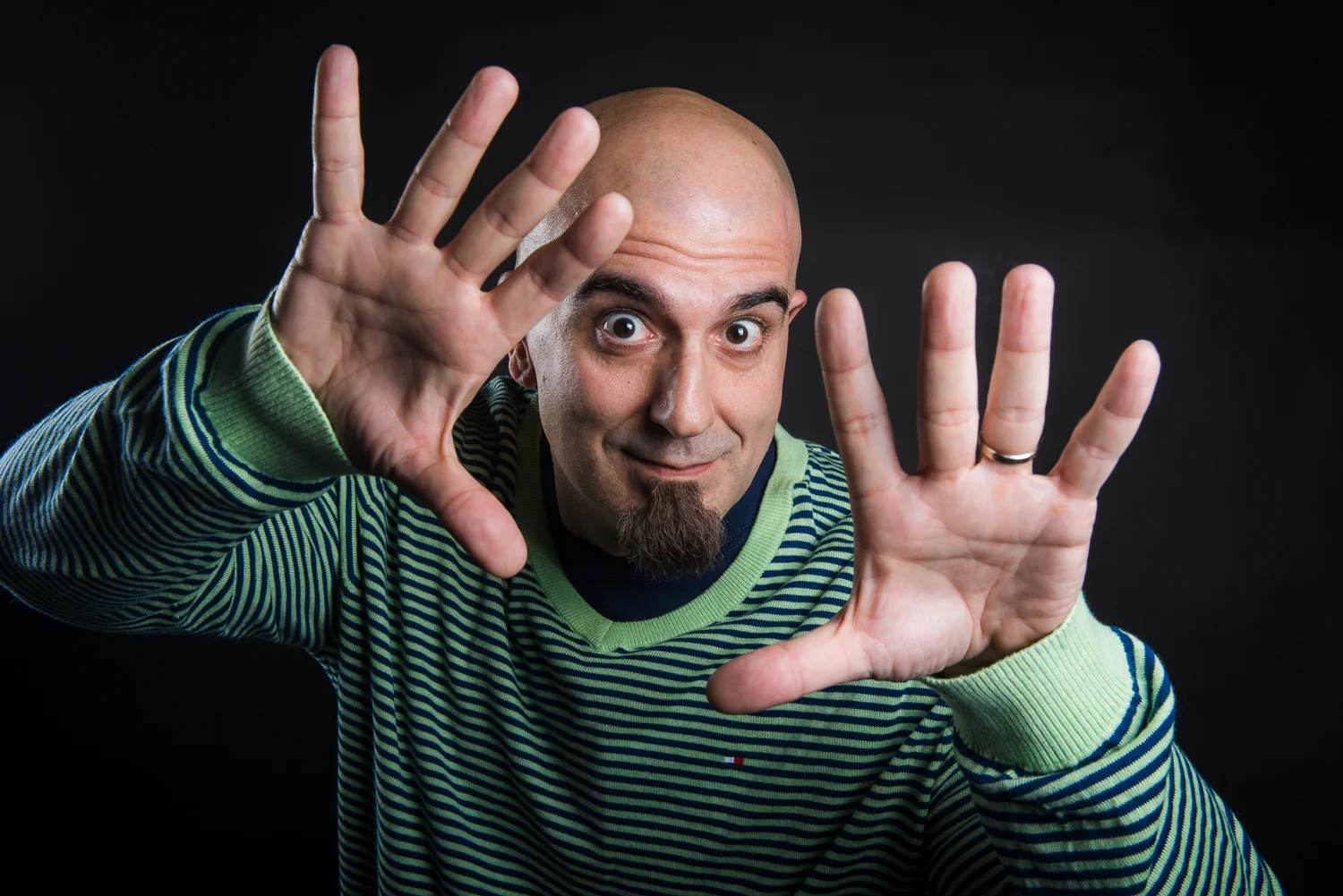 Headshots -7.jpg