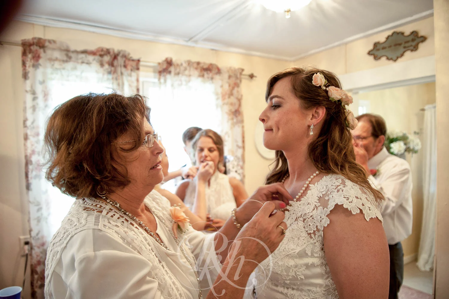 Lea & Leah - Minnesota Wedding Photography - Camrose Hill Flower Farm - RKH Images (22 of 42).jpg