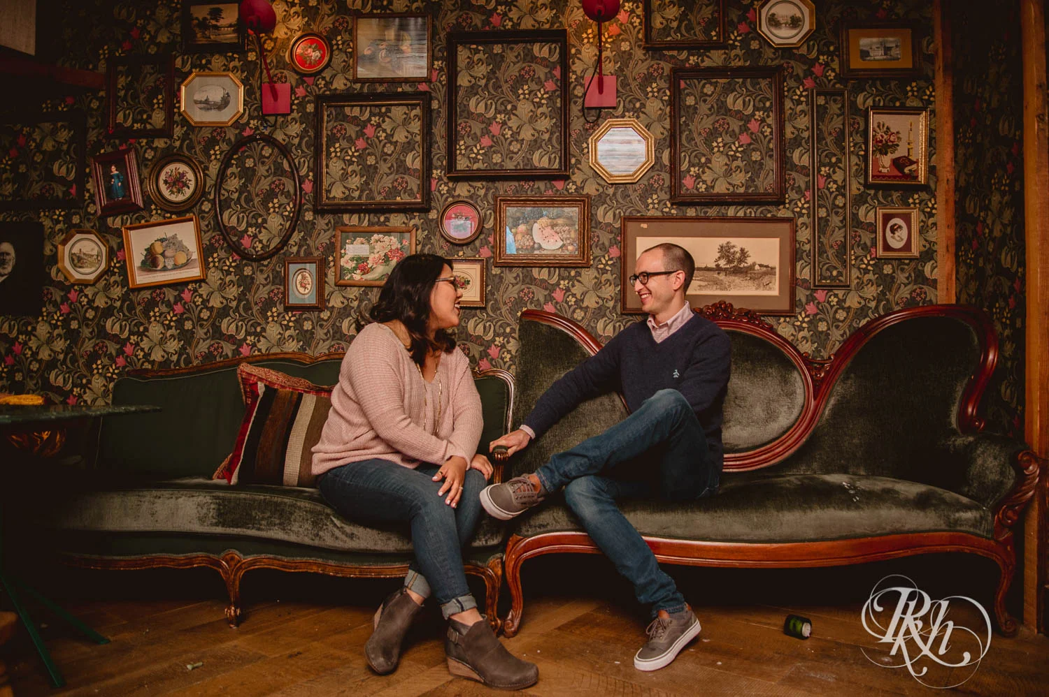 Irene & Andrew - Minnesota Engagement Photography - Young Joni - RKH Images (8 of 14).jpg