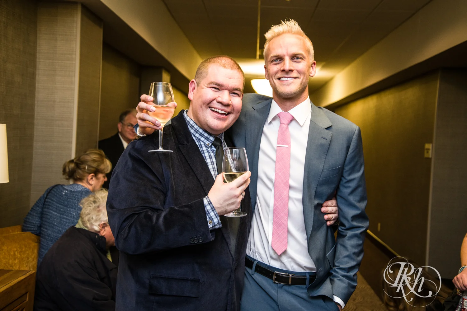 Michael & Darren - Minnesota LGBT Wedding Photography - Courtyard by Marriott Minneapolis - RKH Images - Blog (52 of 67).jpg