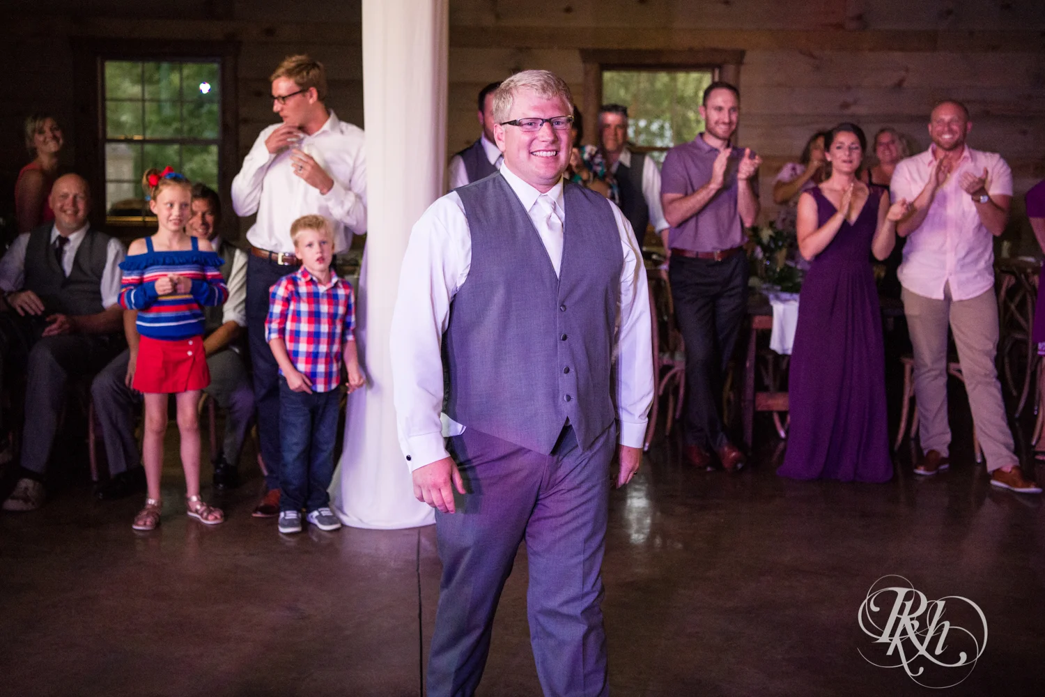Chelsey and Erik - Minnesota Wedding Photogrpahy - Creekside Farm - RKH Images - Blog (80 of 88).jpg