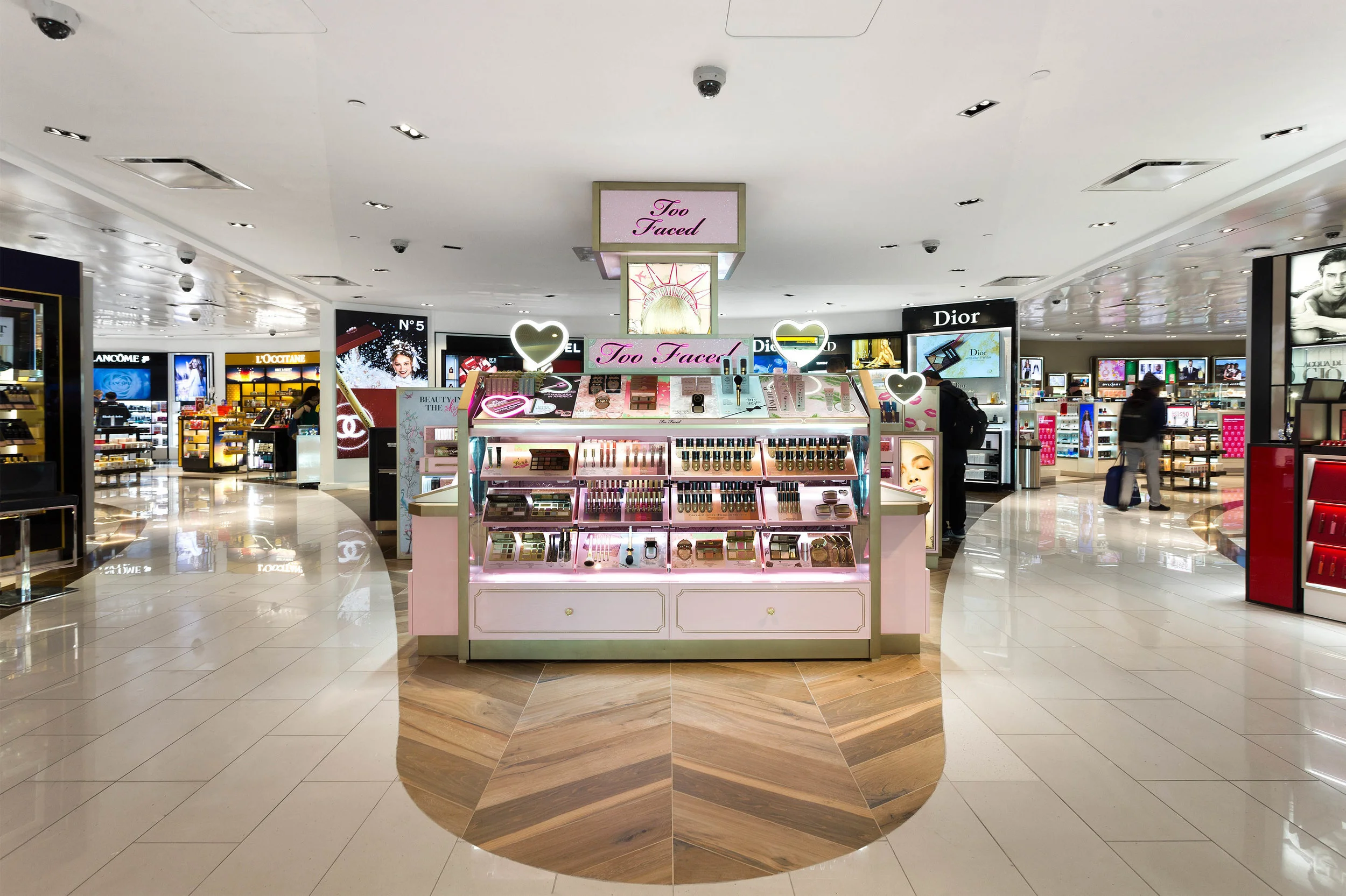 Too Faced - JFK T4-2.jpg