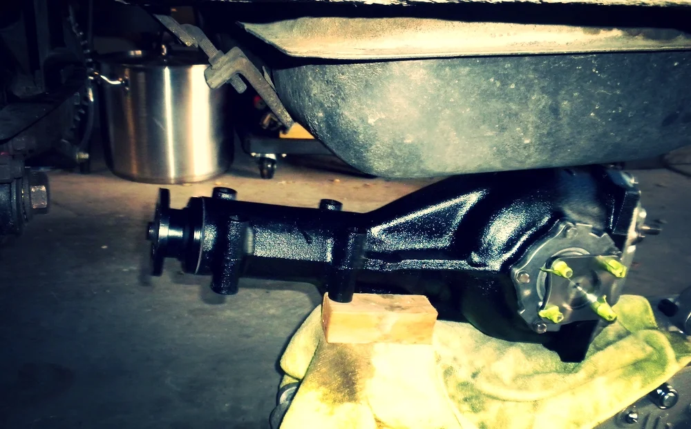 Datsun 240Z - Subaru Limited Slip Differential Install