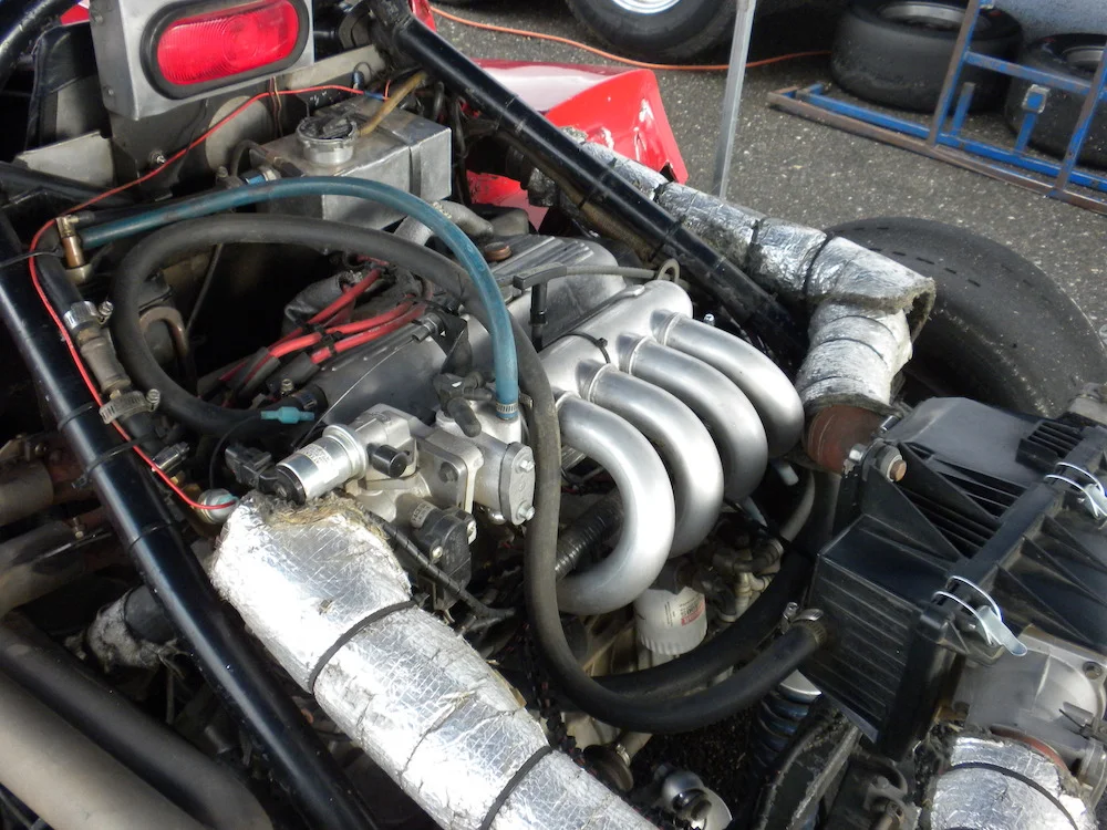 Engine compartment.JPG