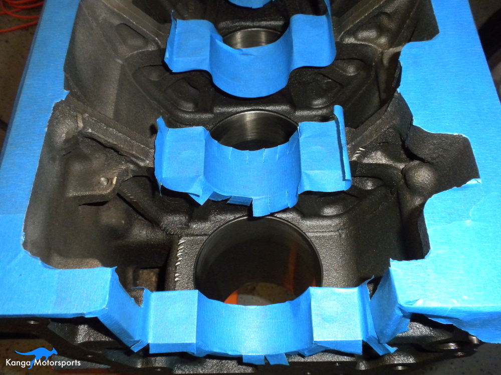 Engine Block Modifications Protect the Mains.JPG