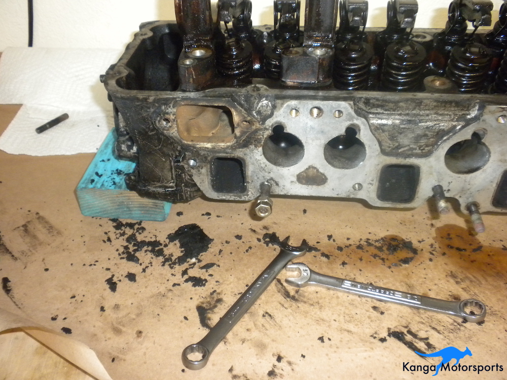 Removing Datsun Intake and Exhaust studs.JPG