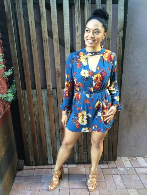 In need of some cute Fall work attire? This dress has a flattering and appropriate neckline for the work place, and minus the belt for an evening out.