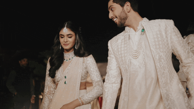 ezgif.com-gif-maker (44).gif