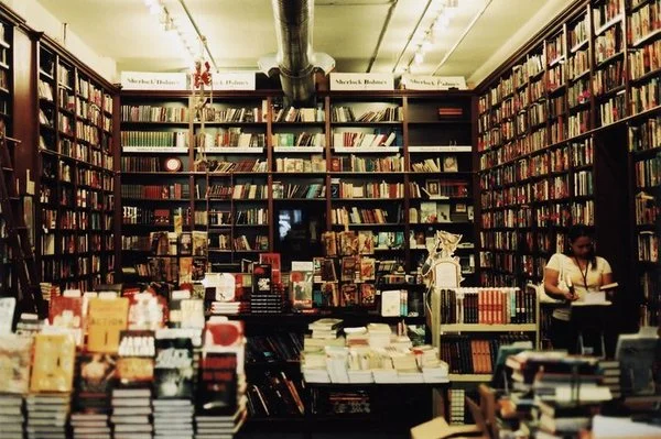 Mysterious-bookshop-3.jpg