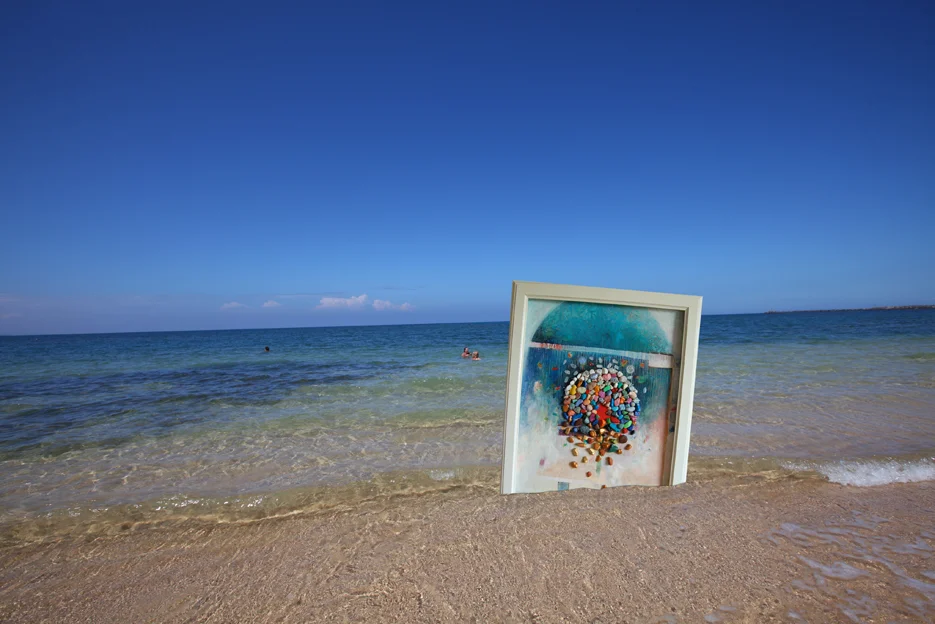Actually, it might be possible, 65x50, assamblage on board, 2012 photo: Paulina Majda