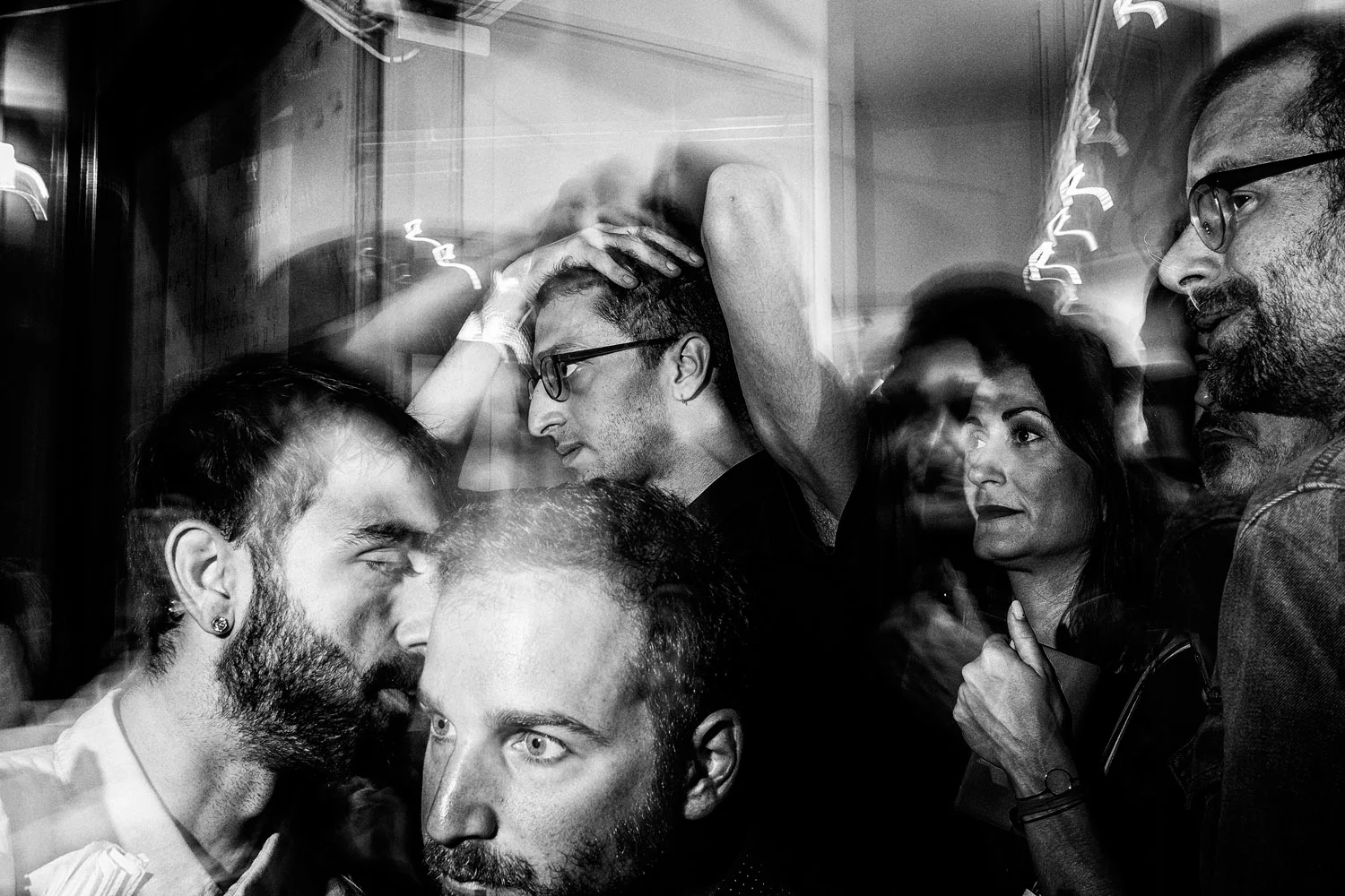 PHOTO OF THE MONTH BY ZISIS KARDIANOS