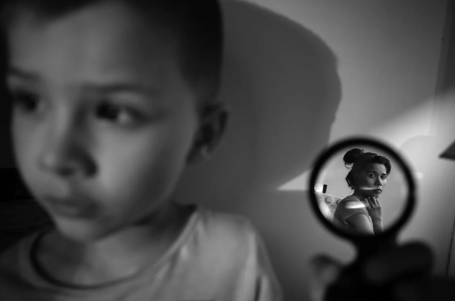 Taras_Bychko_Family_Album.2Rooms_Digital_6.jpg