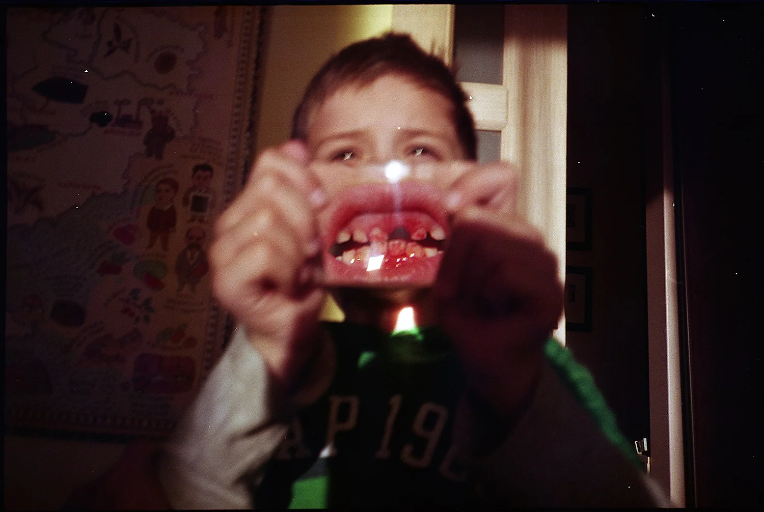 Taras_Bychko_Family_Album.2Rooms_Film_21.jpg