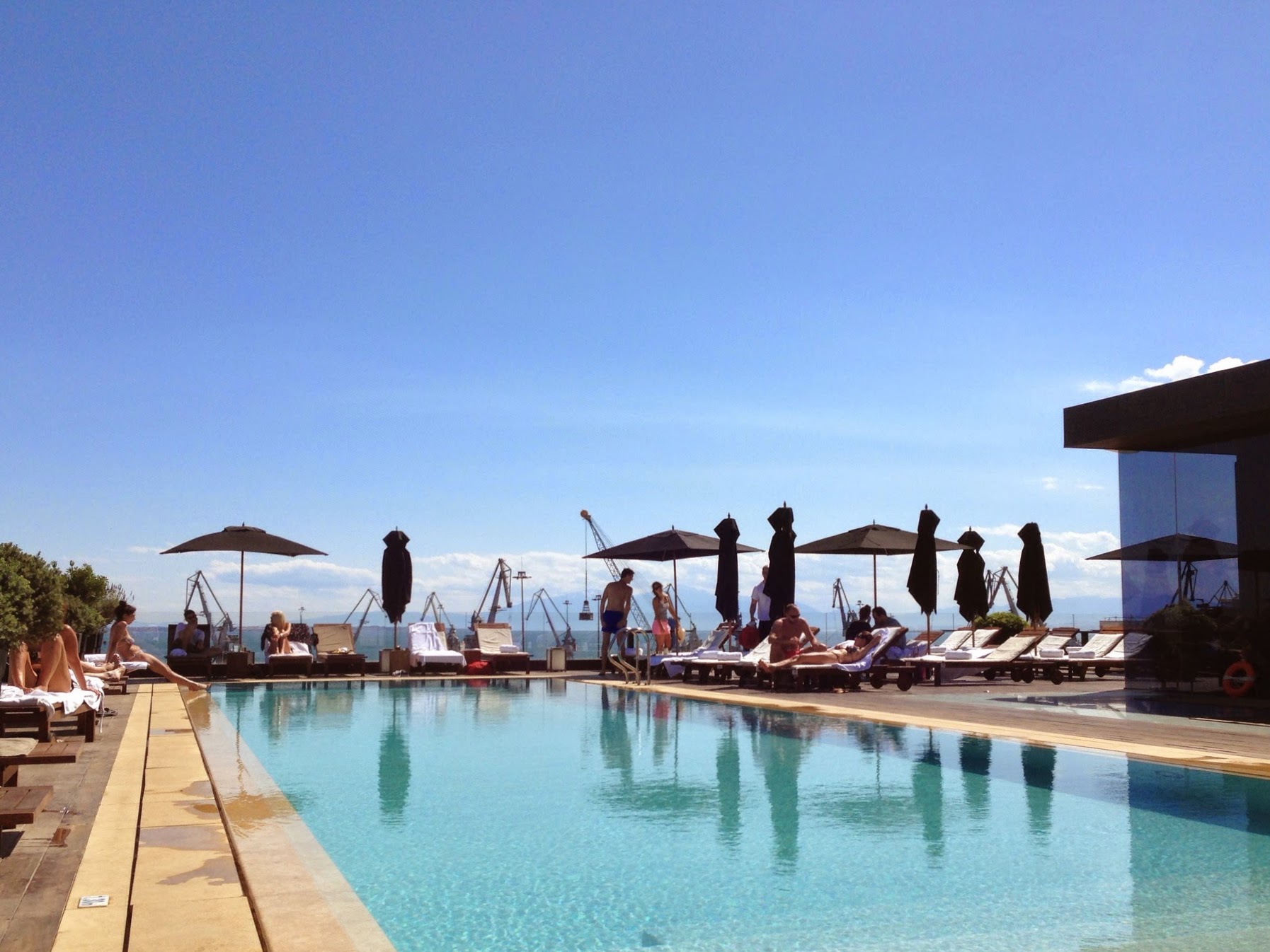 Rooftop pool at The Met hotel