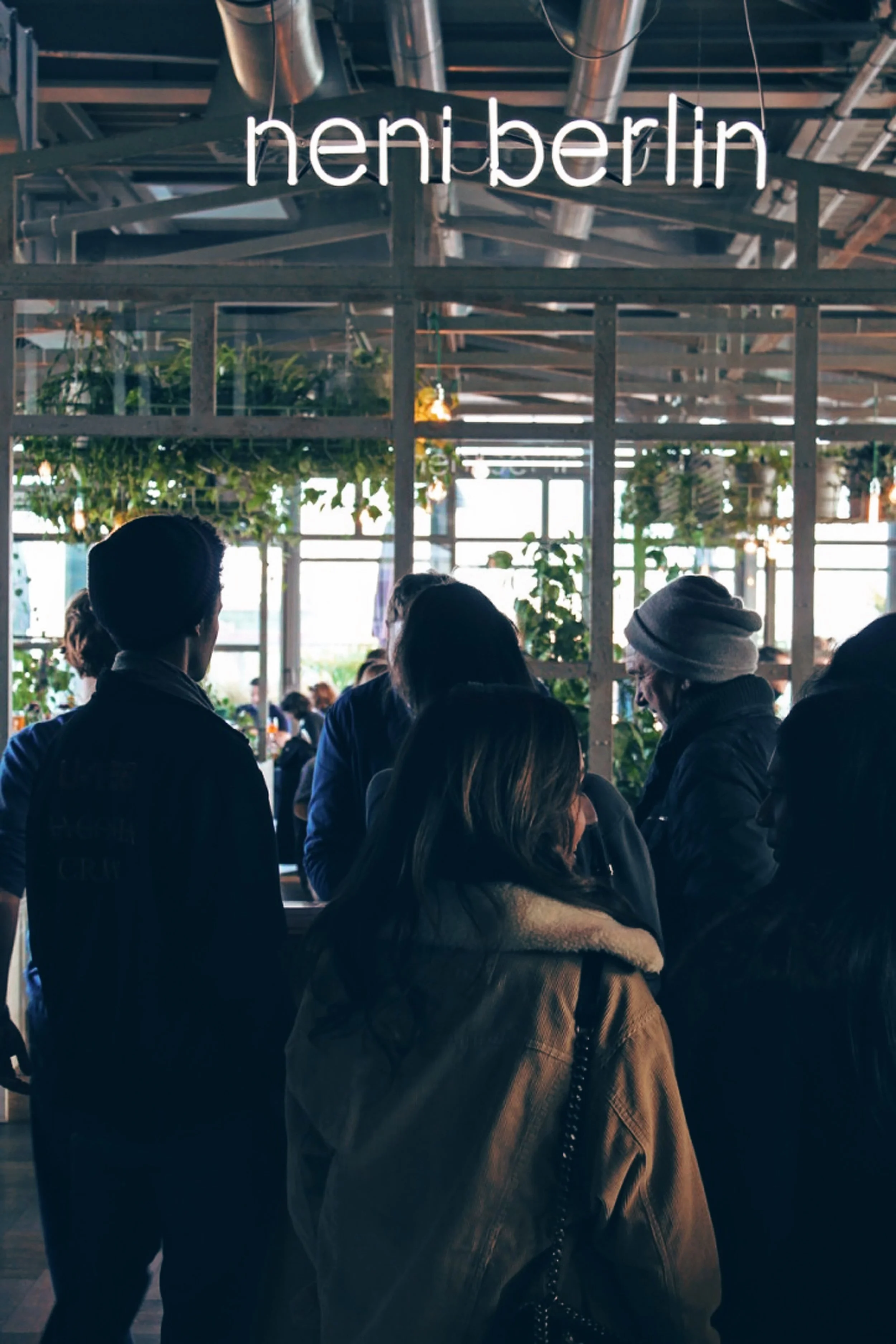 The NENI Berlin is a culinary mosaic of Persian, Russian, Arabic, Moroccan, Isreali, Turkish, Spanish, German and Austrian influences. In the 10th Floor you can enjoy the panoramic views of Berlin and the Tiergarten.