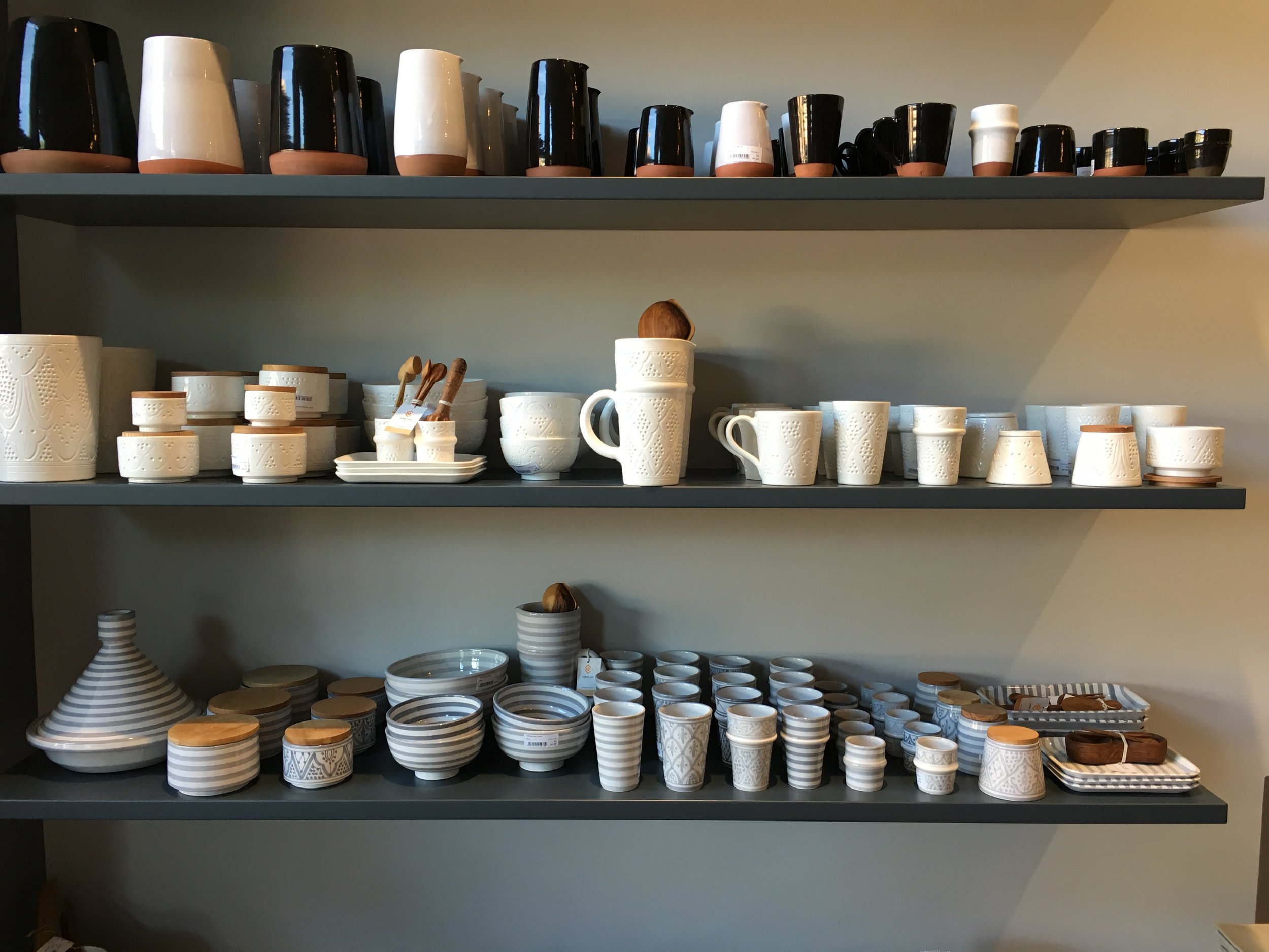 Handmade pottery at the 33 Rue Majorelle café and shop