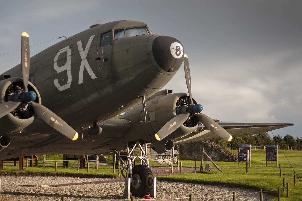 WW2 Plane - Normandy, by eriger / Source: Pixabay