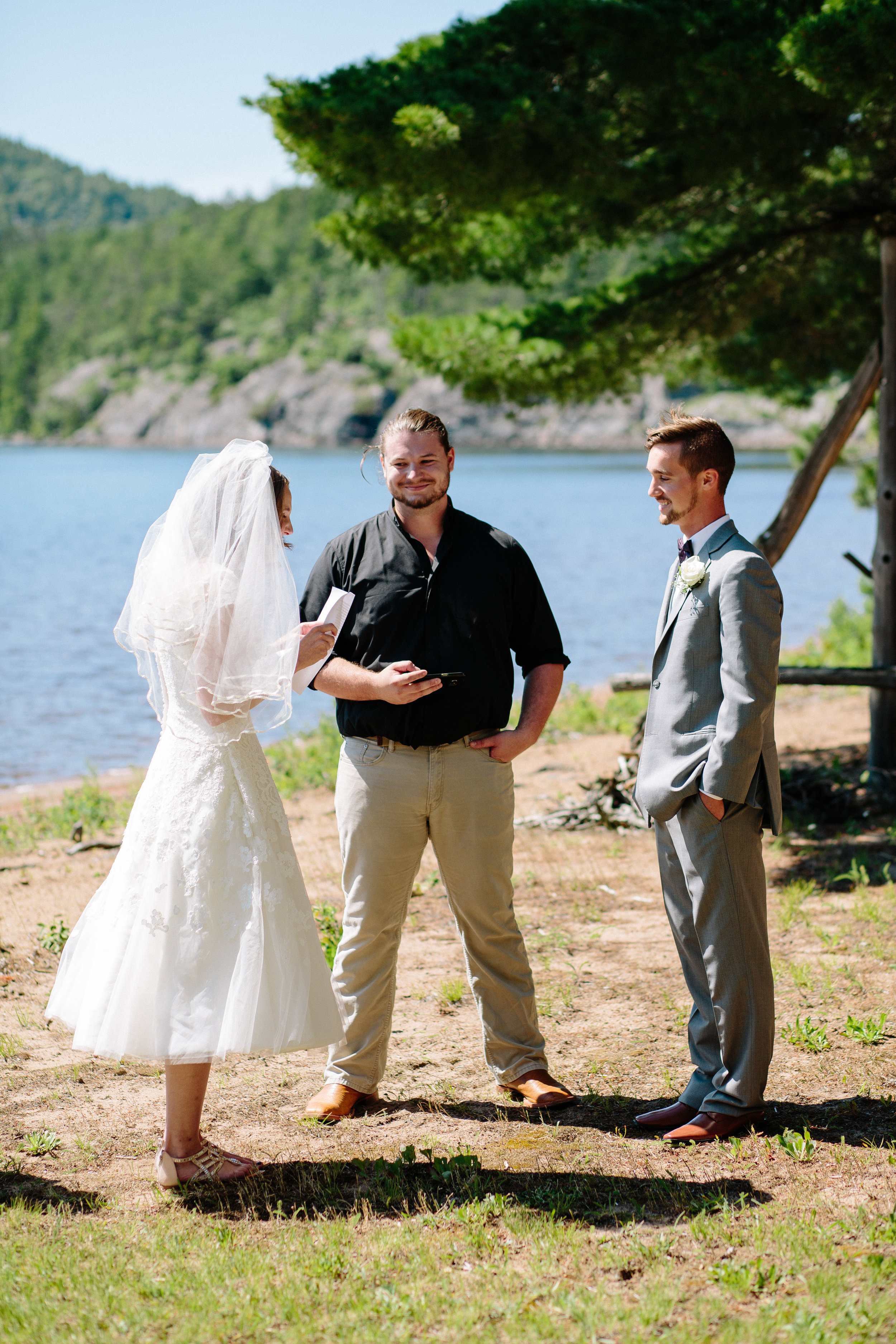 janelle elaine photography-anna and dave-ives lake-wedding-216.jpg