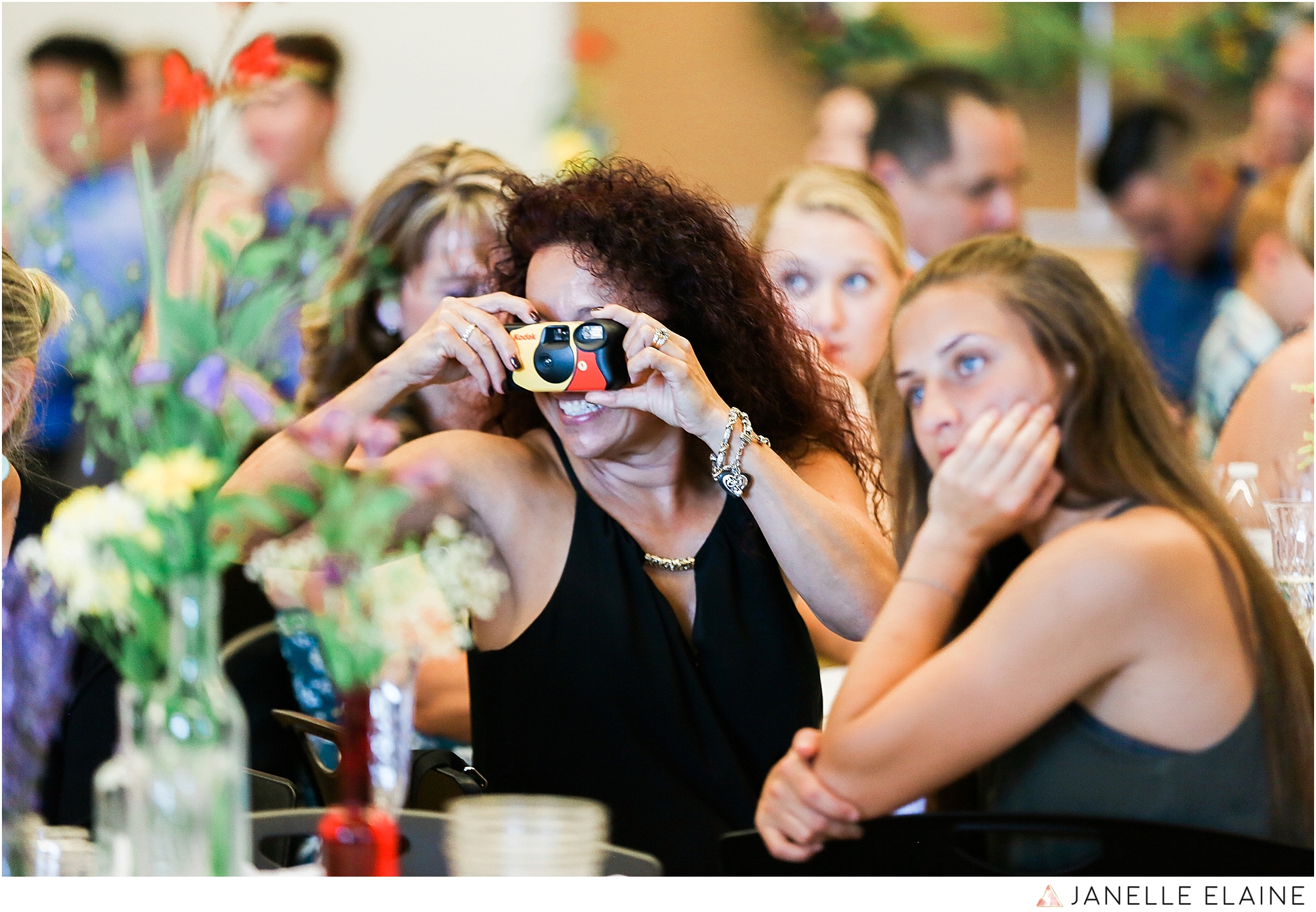 janelle elaine photography-jimmynicole-luther burbank park-seattle-wedding-185.jpg