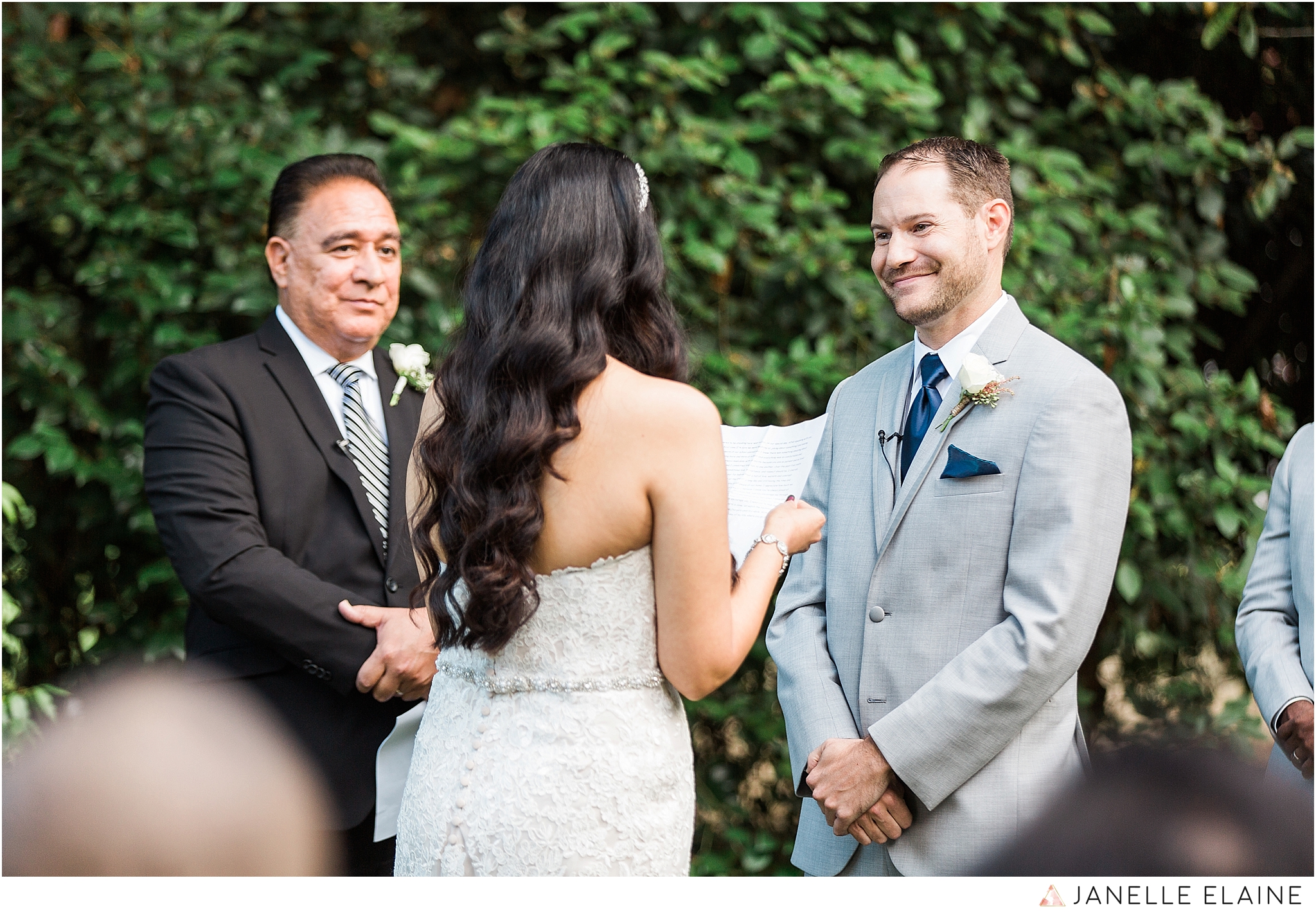 janelle elaine photography-professional wedding photographer-seattle-bellevue-robinswood house-164.jpg