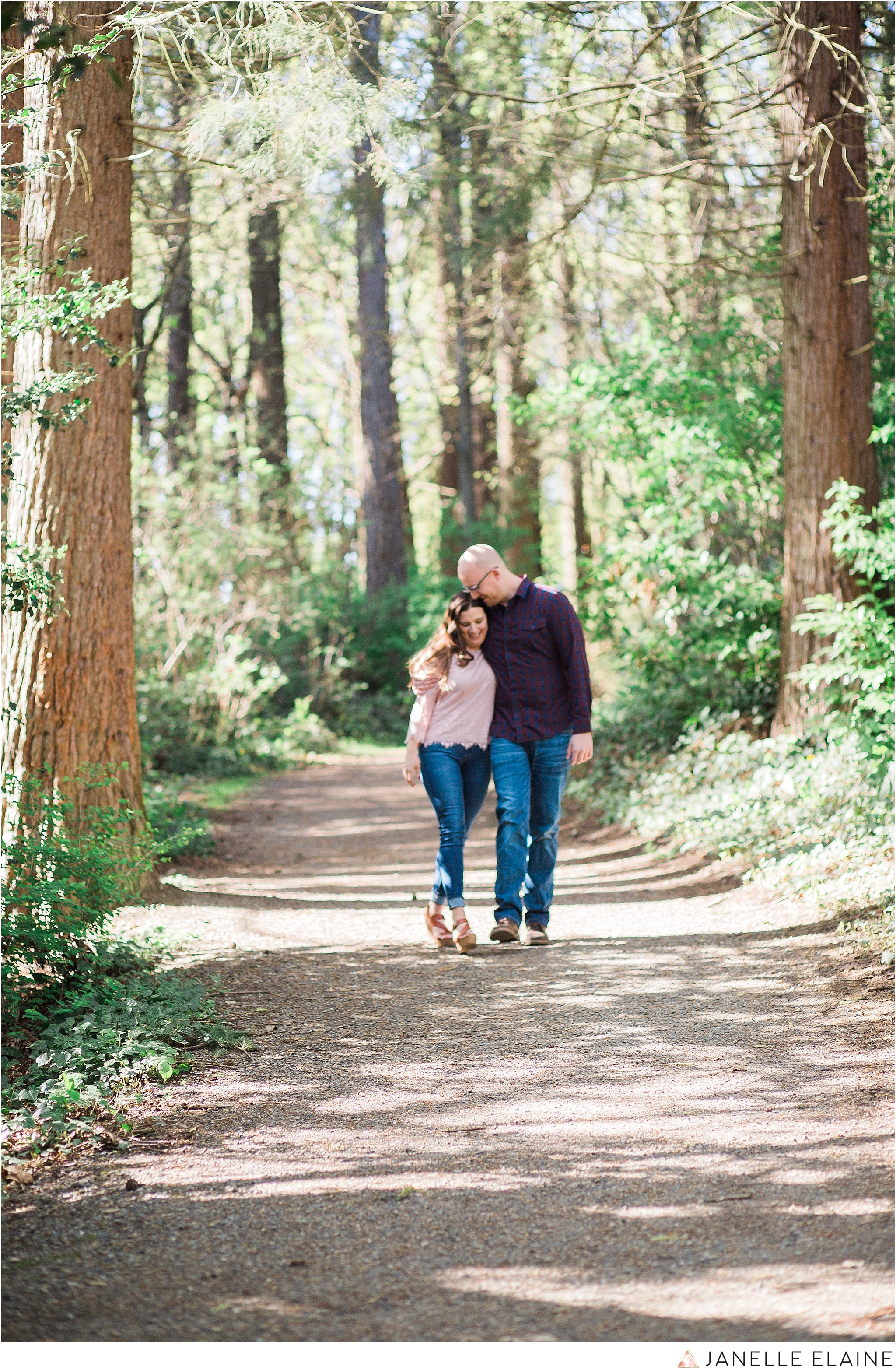 tricia dane-engagement-seattle-janelle elaine photography-51.jpg